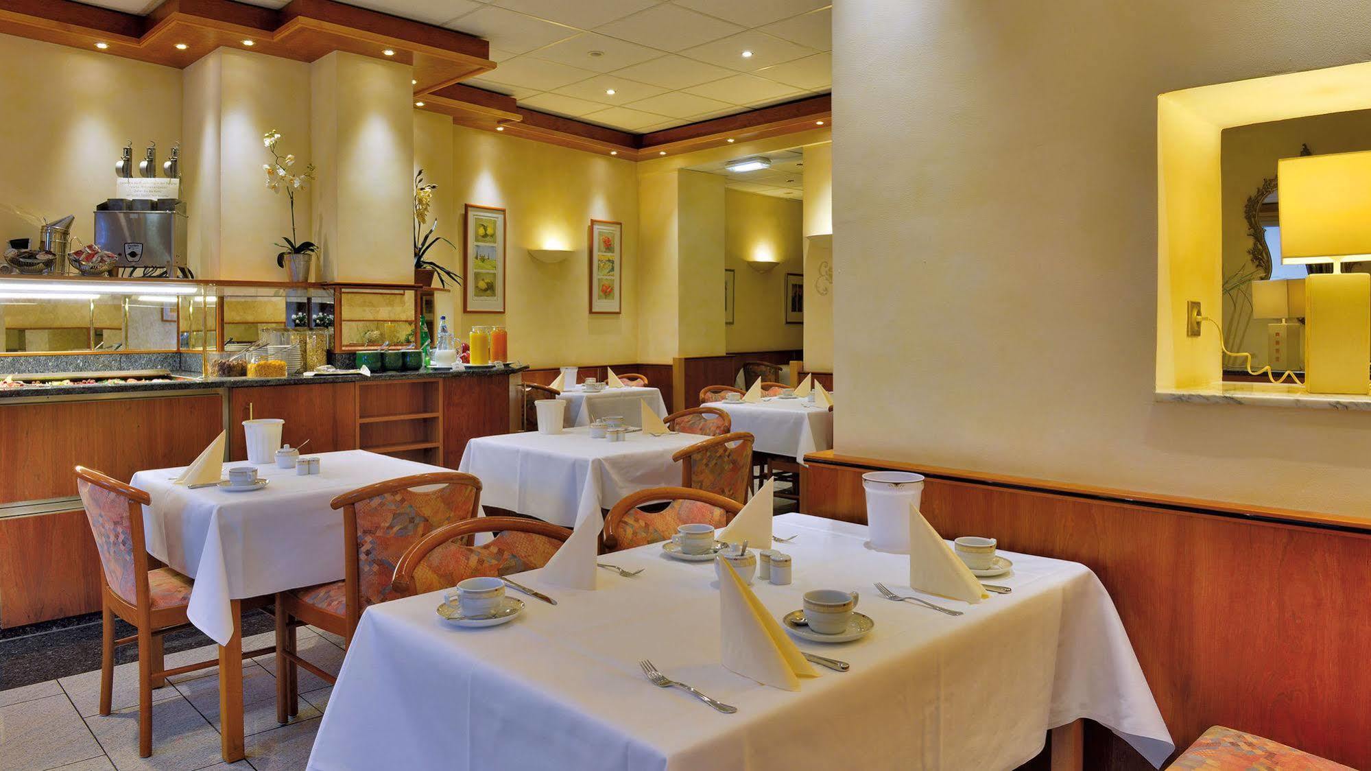 Hotel Ilbertz Garni Cologne Exterior photo